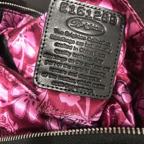 ‼️SOLD‼️ Brighton Black Glazed Snake Crossbody Bag - Picture 7 of 8